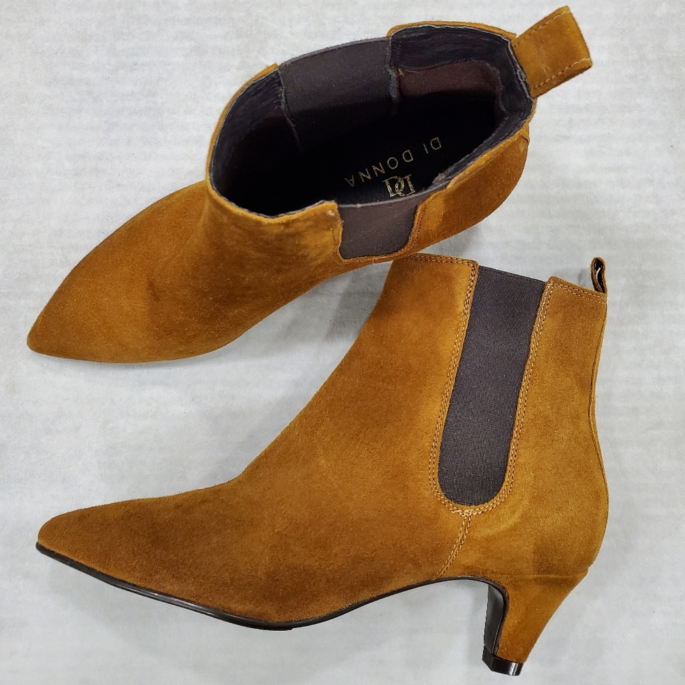 Di Donna ankle boots women's size 8 goldenrod brown suede heels point toe